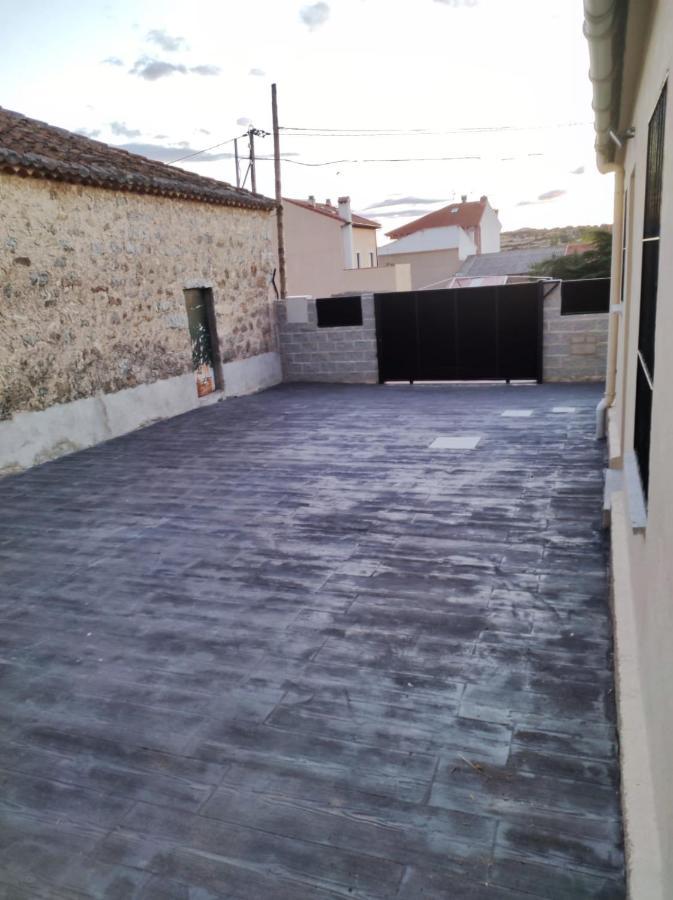 Casa De David Villa Navas de San Antonio ภายนอก รูปภาพ